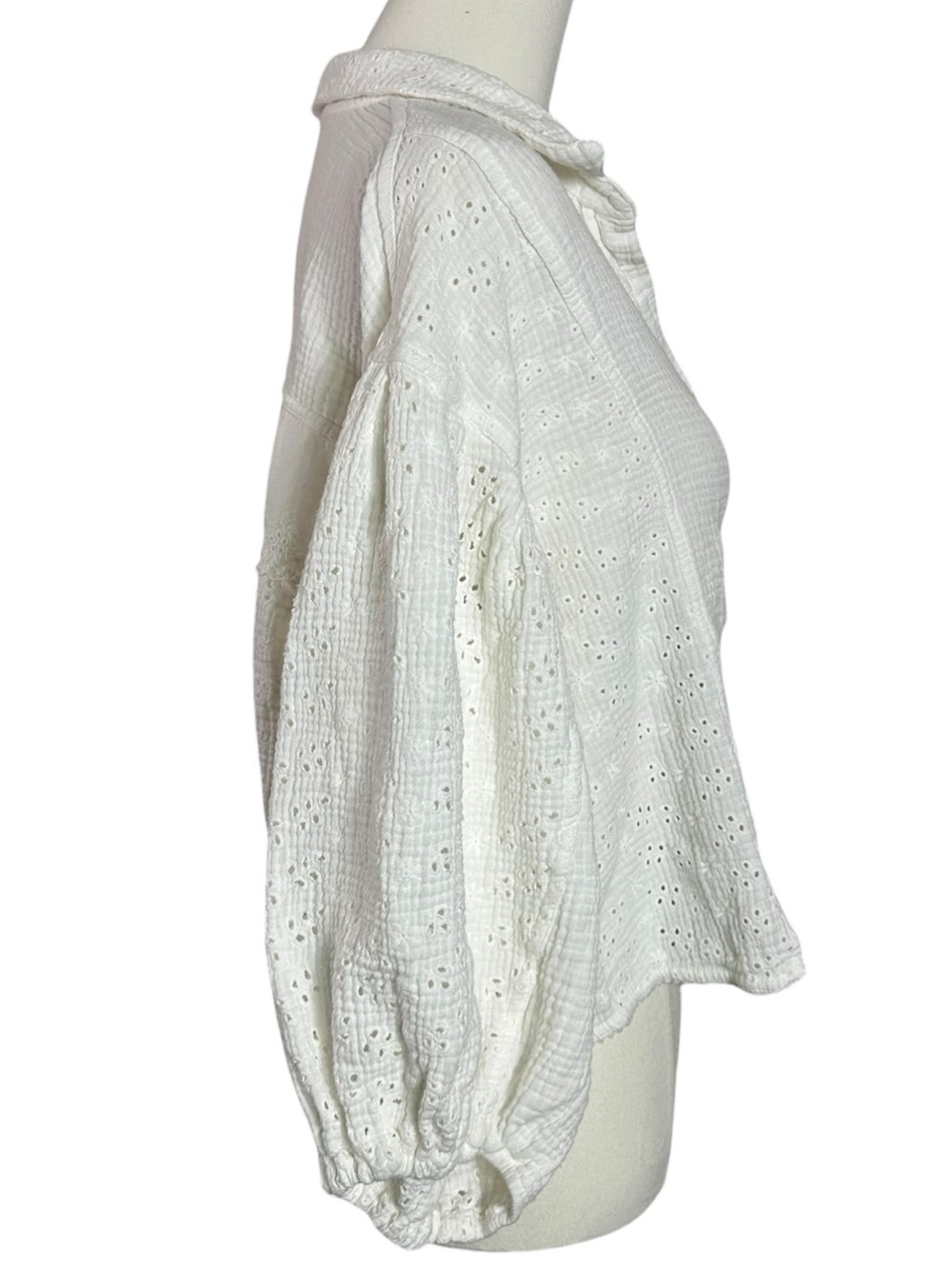 Free People Ethereal Eyelet Lace Gauze Cottage Full Bloom Shirt in White Medium - Picture 8 of 11